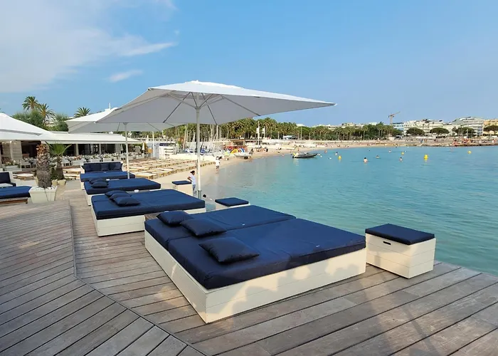 Location Vacances T3 A Cannes